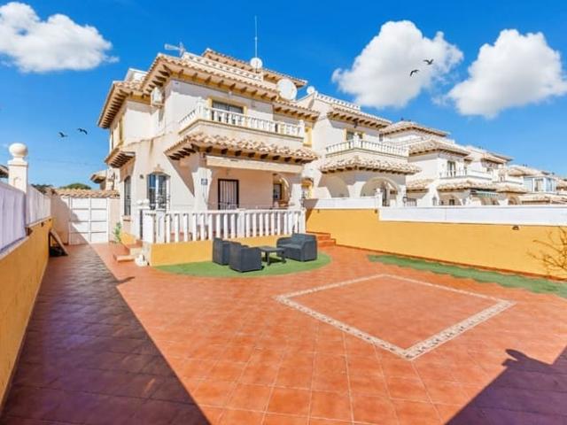 Pareado en venta en Cabo Roig, Alicante Costa Blanca