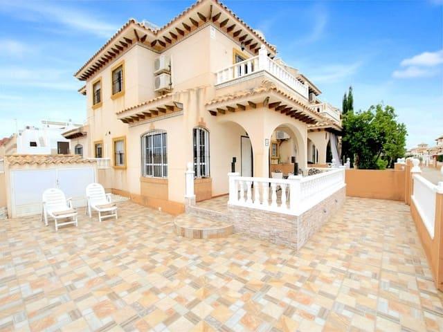 Casa en venta en Cabo Roig, Alicante Costa Blanca