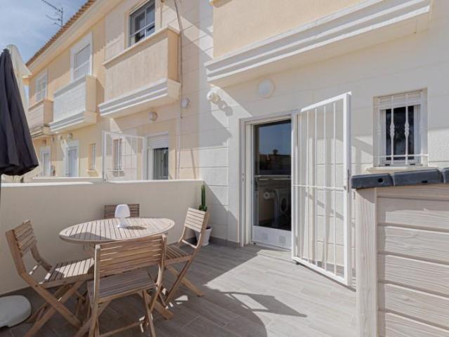 Casa en venta en Cabo Roig, Lomas de Cabo Roig