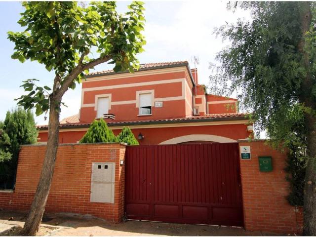 Casa en Venta en Cabanillas del Campo