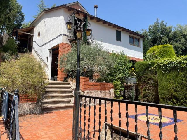 Casa en venta en Cabrera d´Anoia. Casas Cabrera.