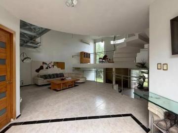 Casa en Venta en Caderyta