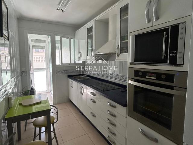 Casa en venta en Cádiz, Paseo Marítimo San José La Laguna. DUPLEX CON PATIO, CÁDIZ. Casas.