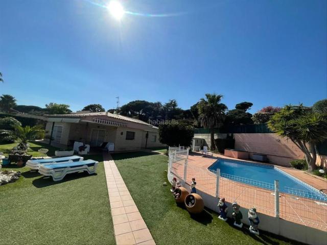 Casa en venta en Calonge, Cabanyes Mas Ambrós Mas Pallí. Chalet en venta con licencia turística. Casas.