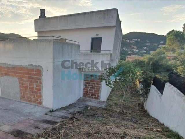 Casa en venta en Calonge, Mas Pere Río de Oro. Casa a REFORMAR con PISCINA. Casas.