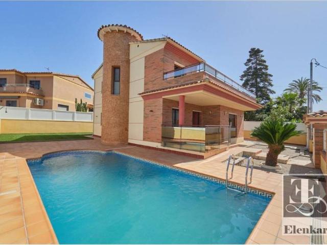 Casa en Venta en Calafell