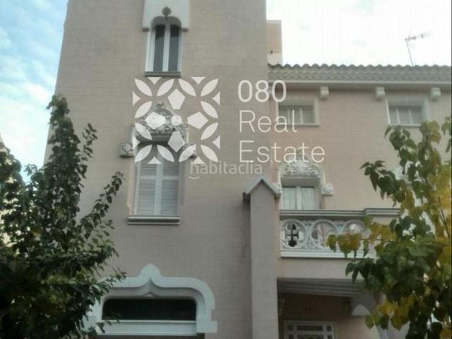 Casa en venta en Caldes d´Estrac. Casa catalogada con acceso directo a la playa. Casas Caldes.