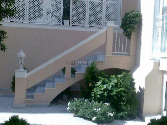 Casa en venta en Caldes d´Estrac. NEOCENTISTA PRIMERA LINEA DE MAR. Casas Caldes.