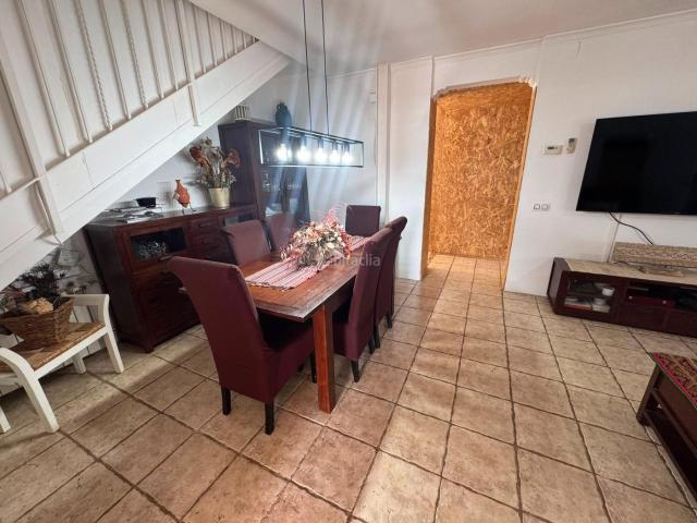 Casa en venta en Caldes de Malavella. Vivienda unifamiliar con espacios multiusos en Caldes de Malavella. Casas Caldes de.