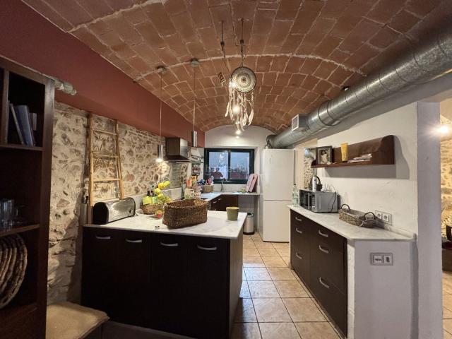 Casa en venta en Caldes de Montbui. Espectacular Casa Totalmente Reformada. Casas Caldes de.