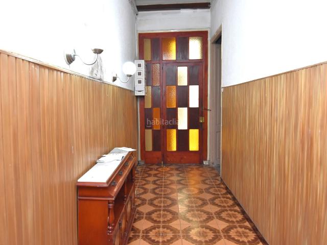 Casa en venta en Calella. Casa de pueblo con encanto de 1900 en el corazón de Calella. Casas.