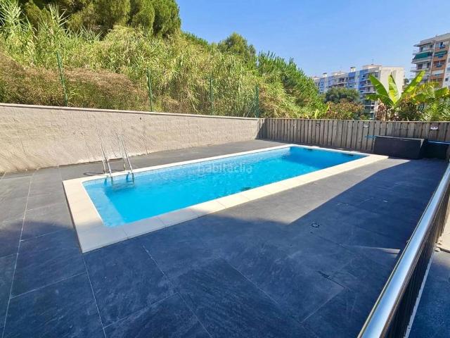 Casa en venta en Calella. ESPECTACULAR CASA A LA VENTA EN CALELLA, BARCELONA OBRA DE 2023, ACABADOS PREMIUM, PISCINA Y DISEÑO CONTEMPORÁNEO. Casas.