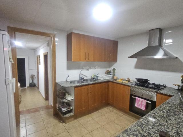 Casa en venta en Cálig. Casa, jardín, piscina, terrazas, Càlig, Castellón, Costa Azahar, España. Casas.