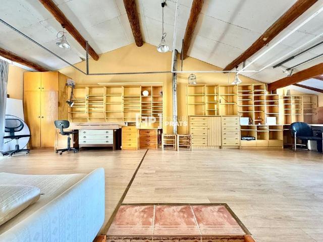 Casa en venta en calle Migdia, Montoliu de Lleida, de 380 m² 6 habitaciones por 170.000