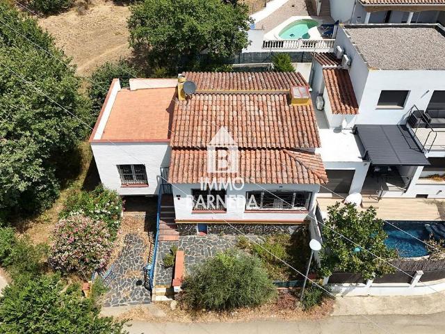 Casa en venta en calle Andalusia, Roses, de 80 m² 3 habitaciones por 295.000