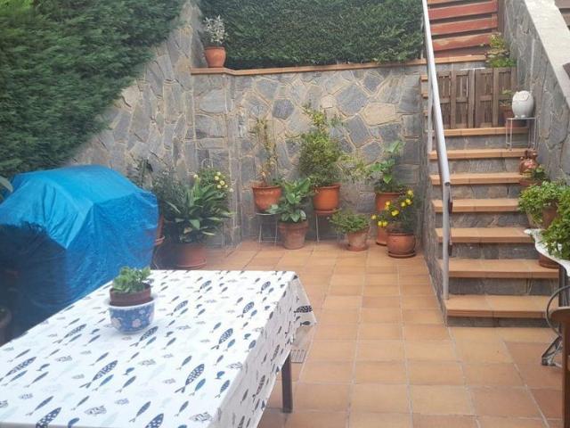 Casa en venta en calle Castelló de la Plana, Sant Feliu de Guíxols, de 155 m² 3 habitaciones por 325.000 €