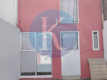 Casa en Venta en Calle Cerrada en Cerca de Cosmopol Coacalco