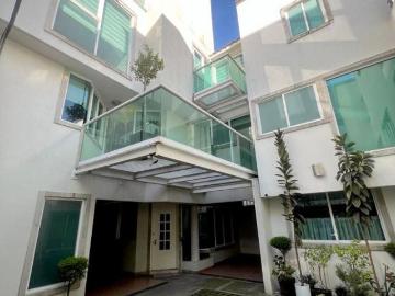 Casa en venta en Calle cerrada en la Florida