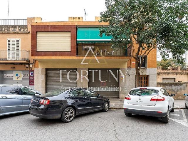 Casa en venta en calle De Macià Vila, Reus, de 132 m² 4 habitaciones por 319.000 €