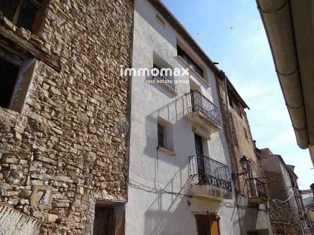 Casa en venta en calle De la Cruera, Paüls, de 185 m² 6 habitaciones por 68.500