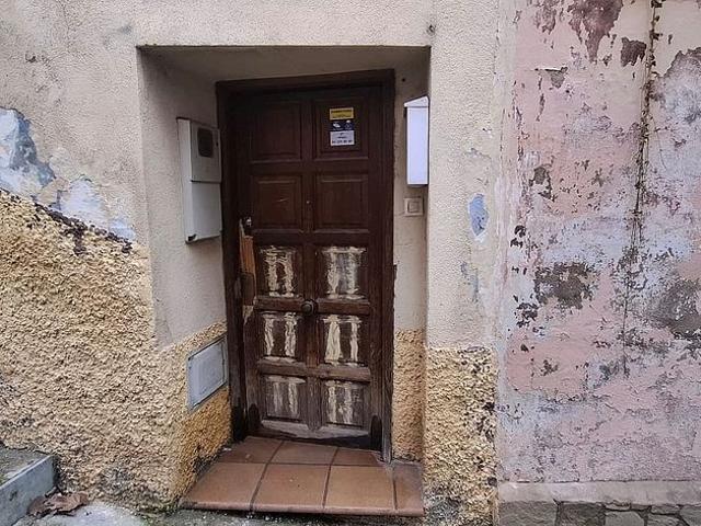 Casa en venta en calle De la Roca, Artés, de 186 m² 3 habitaciones por 85.000