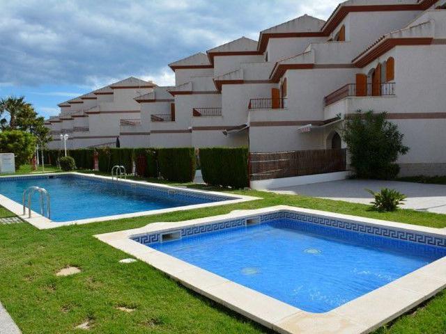 Casa en venta en calle De la Rojala, Vandellòs i l'Hospitalet de l'Infant, de 202 m² 4 habitaciones por 340.000 €