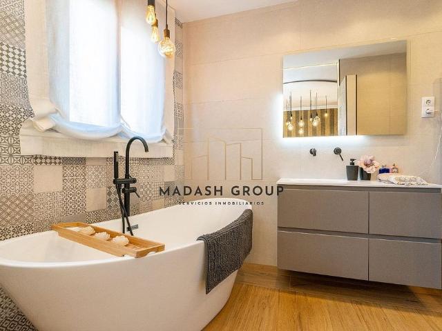 Casa en venta en calle De L'aleixar, Reus, de 250 m² 4 habitaciones por 530.000 €