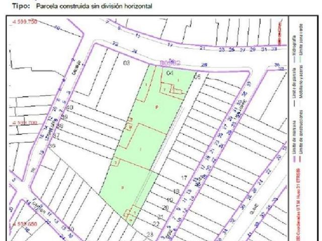 Casa en venta en calle De L'estació, Olesa de Montserrat, de 315 m² 3 habitaciones por 350.000