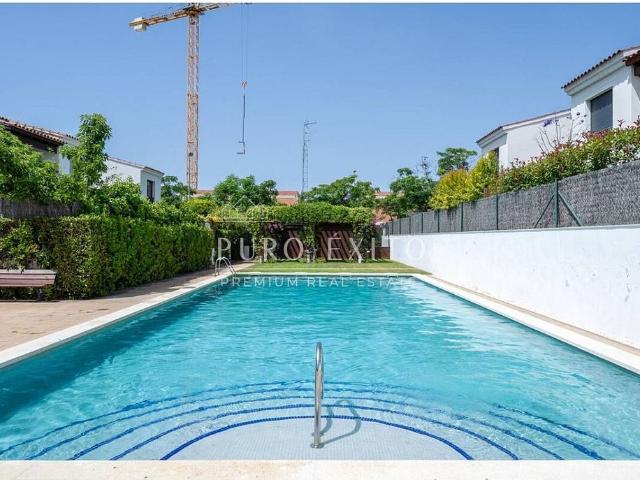 Casa pareada en venta en calle De Alfred Sisley, Cambrils, de 133 m² 3 habitaciones por 665.000