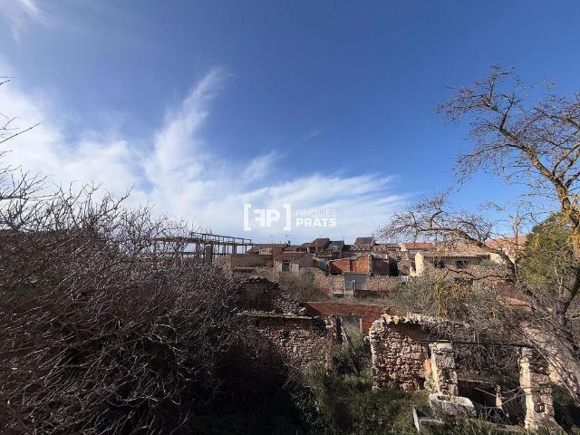 Casa en venta en calle La Bassa, Almatret, de 584 m² 6 habitaciones por 120.000
