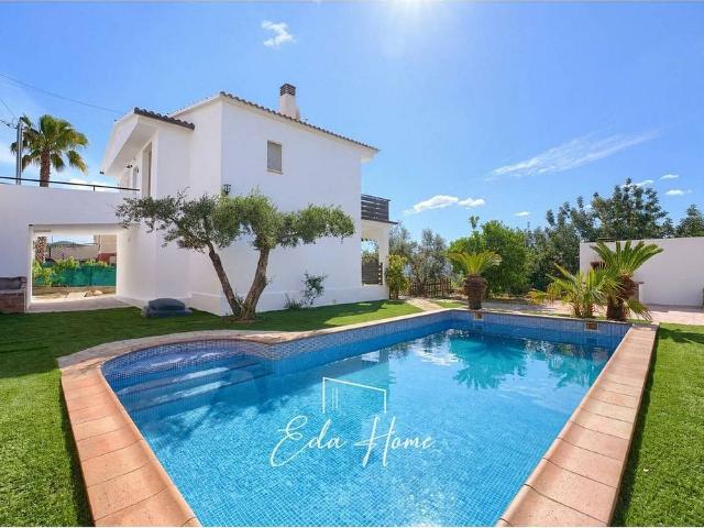 Casa en venta en calle Logroño, Bisbal del Penedès, la, de 111 m² 3 habitaciones por 260.000