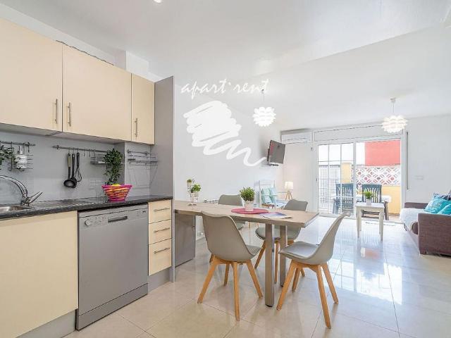 Casa en venta en calle Puigmale, Castelló d´Empúries, de 89 m² 2 habitaciones por 195.000