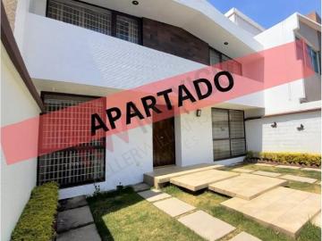 Casa en venta en calle privada, Fraccionamiento Paseos de Taxqueña, Coyoacán