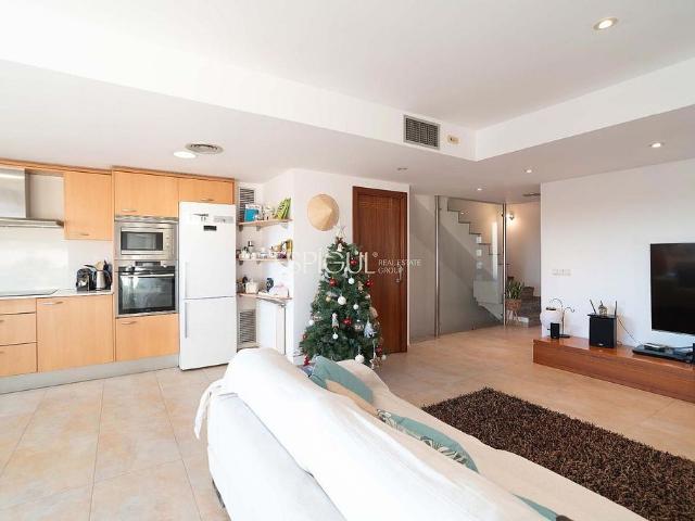 Casa en venta en calle Ramon Vayreda, Fornells de la Selva, de 239 m² 5 habitaciones por 785.000