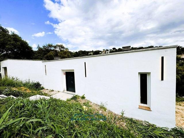 Casa en venta en calle Selva, Maçanet de la Selva, de 120 m² 3 habitaciones por 279.000