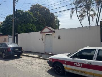 CASA EN VENTA EN CALLE 2 DE ENERO, 924, COL CAZONES, POZA RICA, VERACRUZ