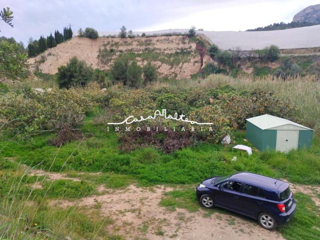 Casa en venta en Callosa d´En Sarrià. Se vende casita de campo con terreno para reformar, Callosa den Sarria. Casas Callosa d´En.