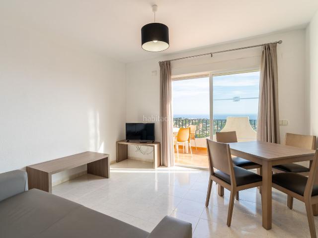 Casa en venta en Calp, Cometa. Bungalow Alto solarium. Casas.