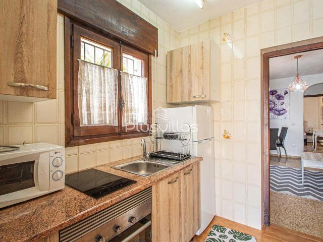 Casa en venta en Calp, Benicolada Las Adelfas. Casas.
