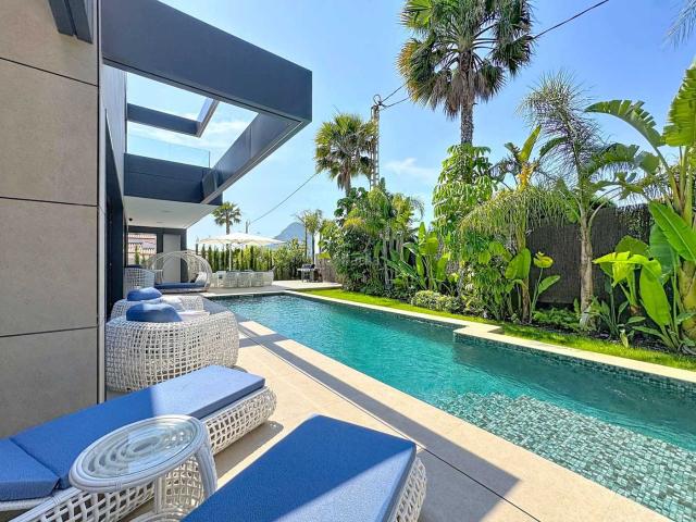 Casa en venta en Calp, Pueblo. Casas.