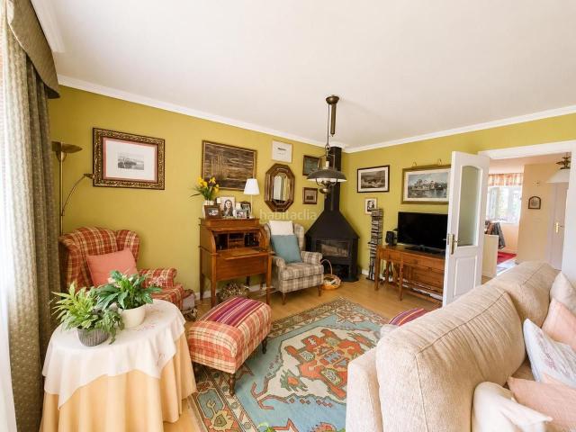 Casa en venta en Camargo, Muriedas. Casas.