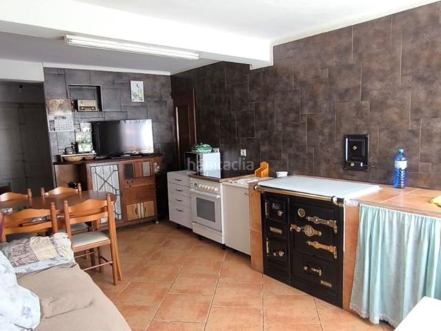 Casa en venta en Camargo, Pueblo. CASA CON JARDÍN Y GRAN POTENCIAL DE AMPLIACIÓN. Casas.
