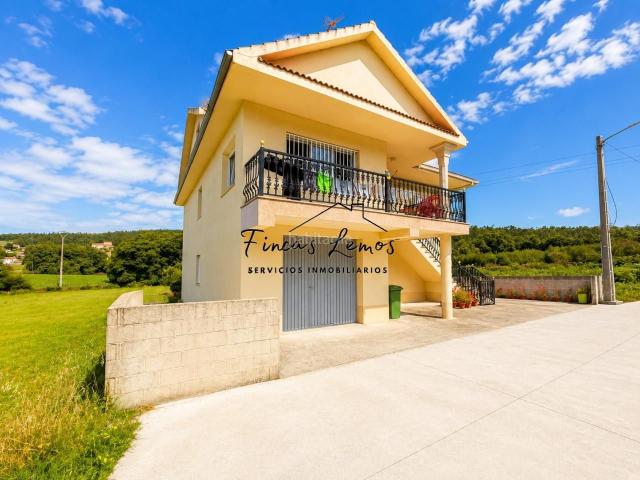 Casa en venta en Camariñas. Casas.