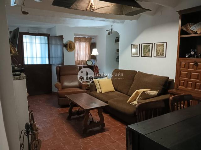 Casa en venta en Cambil