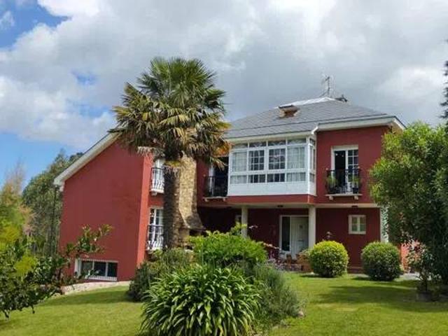 Casa en Venta en Cambre