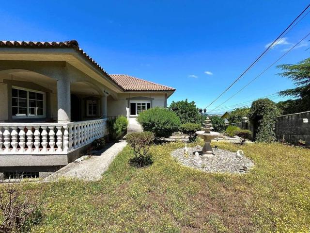 Casa en Venta en Cambre