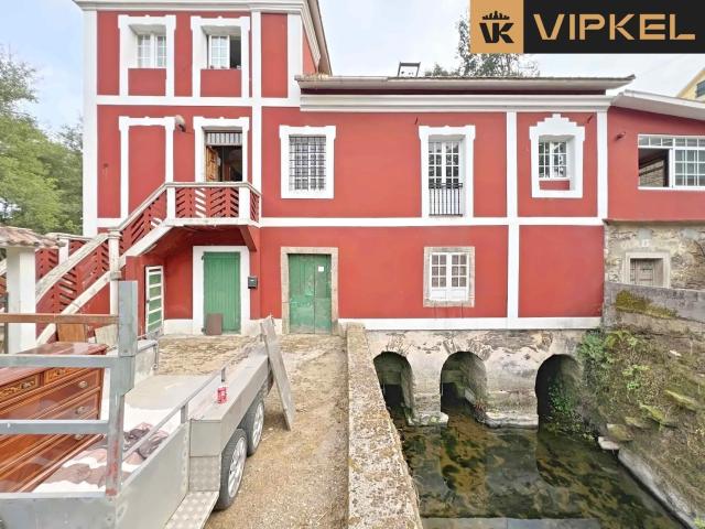 Casa en venta en Cambre La Coruña