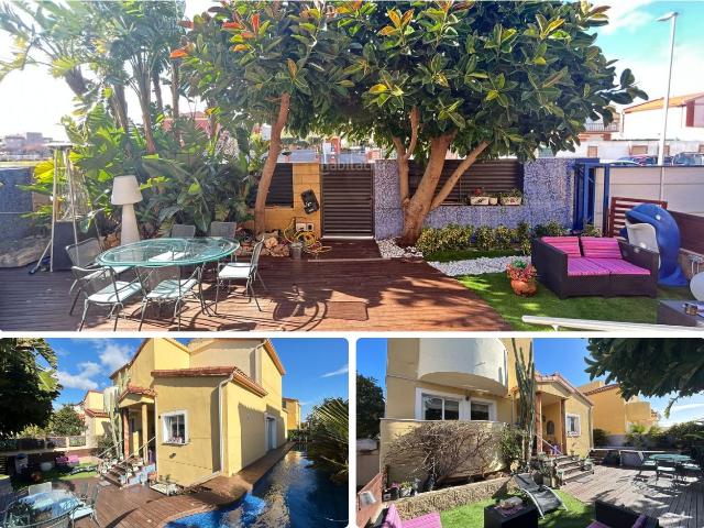 Casa en venta en Cambrils, Quatre Camins Costa Dorada. Casa en venta en Urbanización Vilafortuny, 5 dormitorios. Casas.