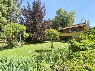 Casa en Venta en Camino La Posada / Fernández Concha