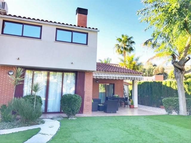 Casa en venta en Campello el, Pueblo Acantilado Lanuza. Bungalow en Venta Lanuza con vistas al mar. Casas Campello.